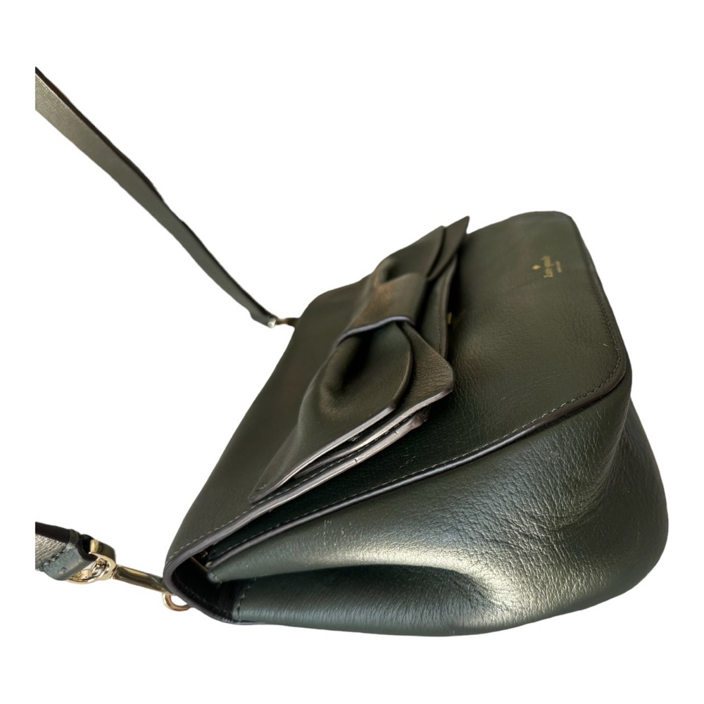 Kate Spade New York Olive Drive Hetty Leather Crossbody in Loden color. - Picture 8 of 11